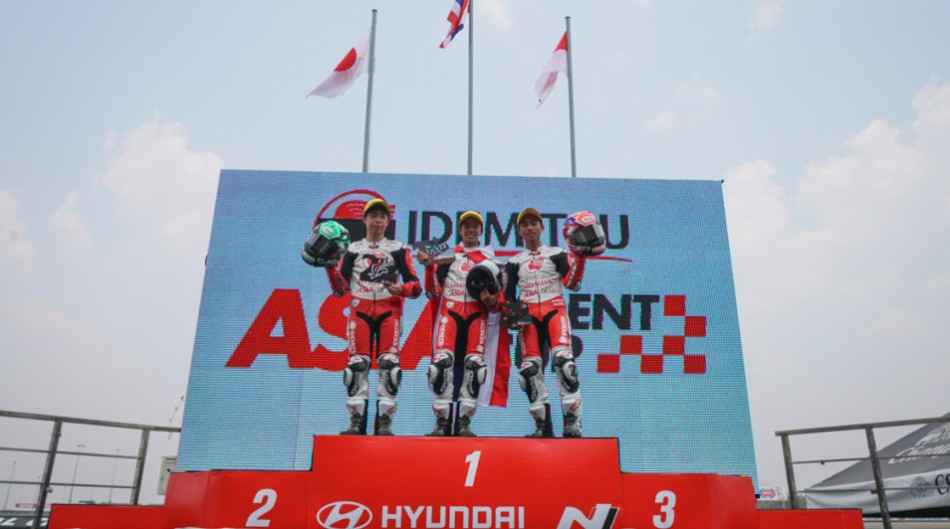 Podium Race 2