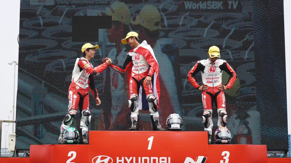 Podium Race 2